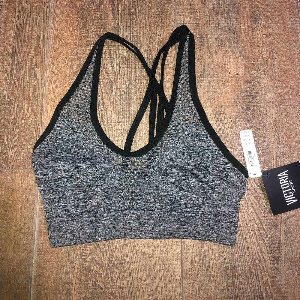 Victoria’s Secret athletic sports top